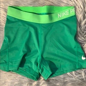 NIKE PRO SPANDEX - M